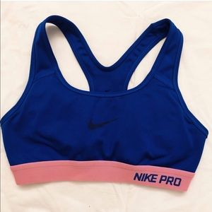 nike sports bra